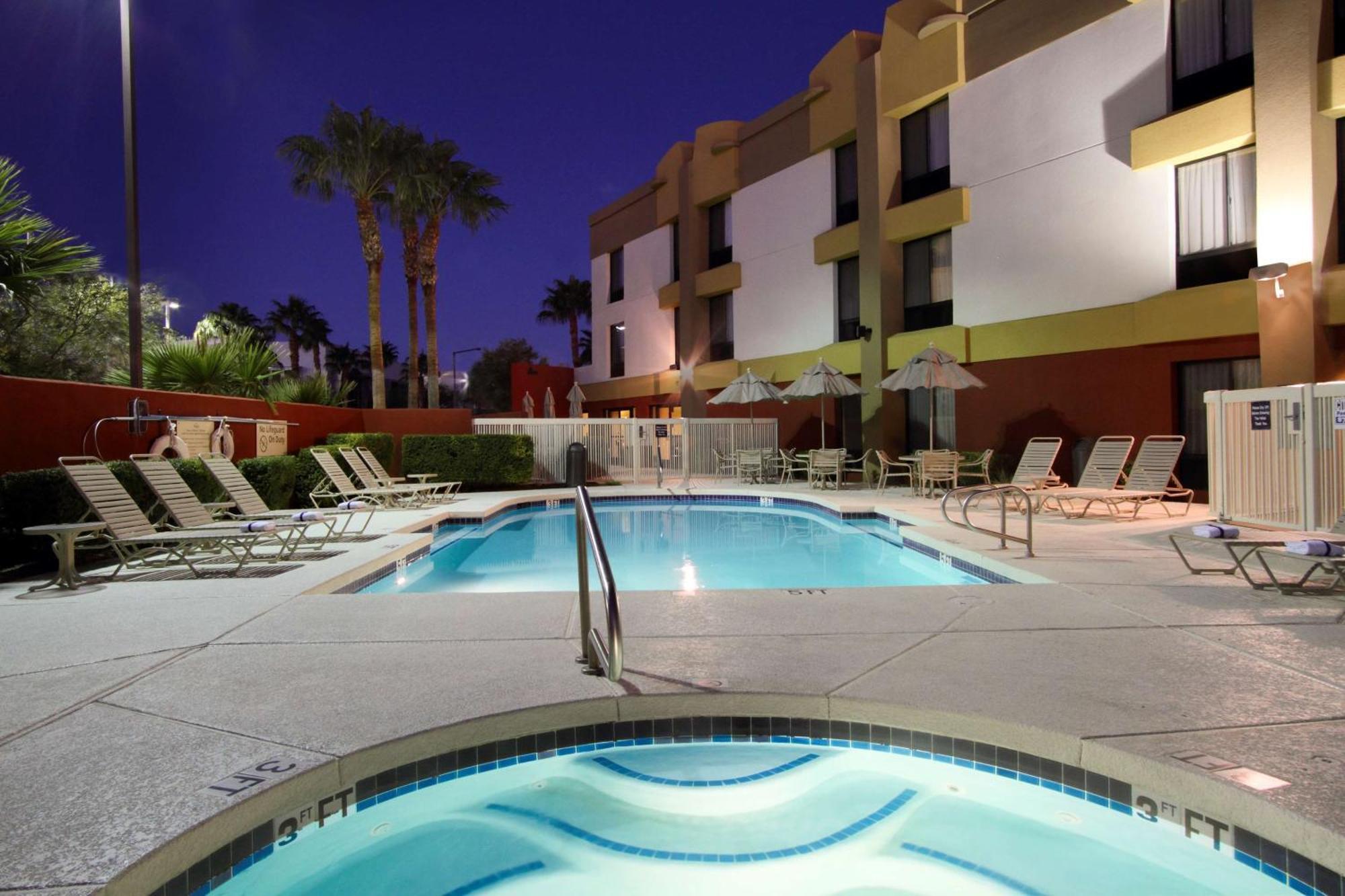 Hampton Inn Las Vegas/Summerlin Екстериор снимка